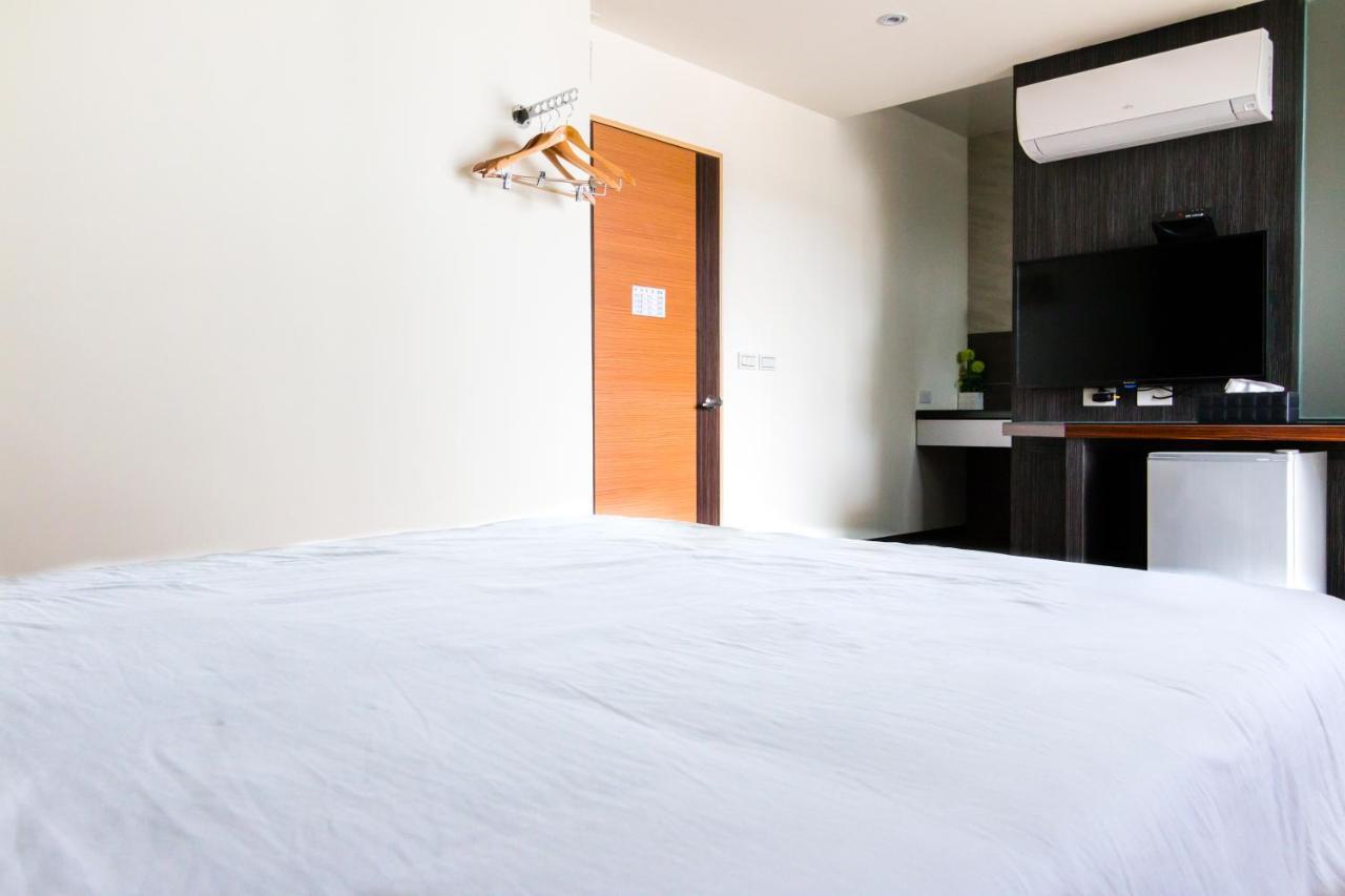 Bobo'S Homestay Luodong Dış mekan fotoğraf